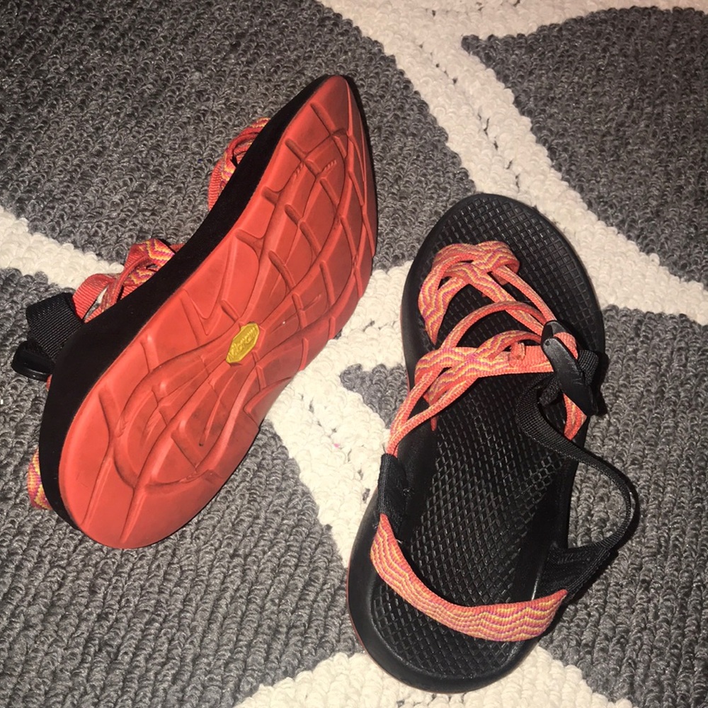 Chacos!!